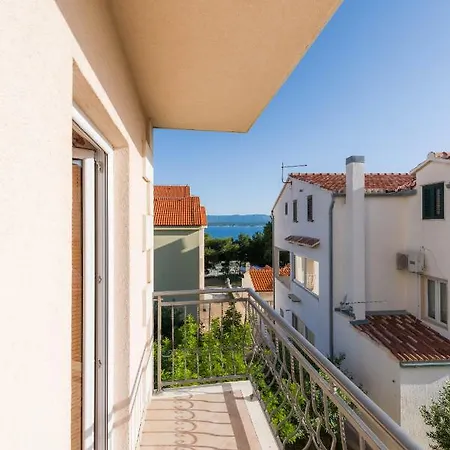 Vallum Apartman