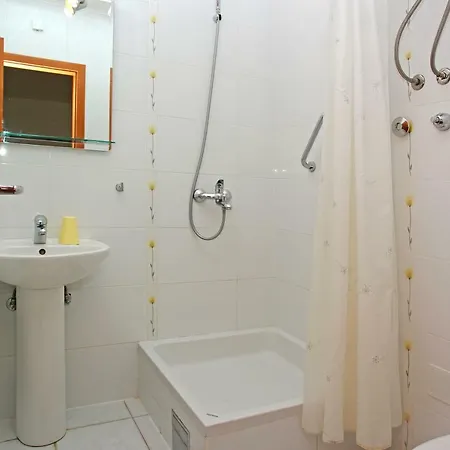 Vallum Apartman Bol